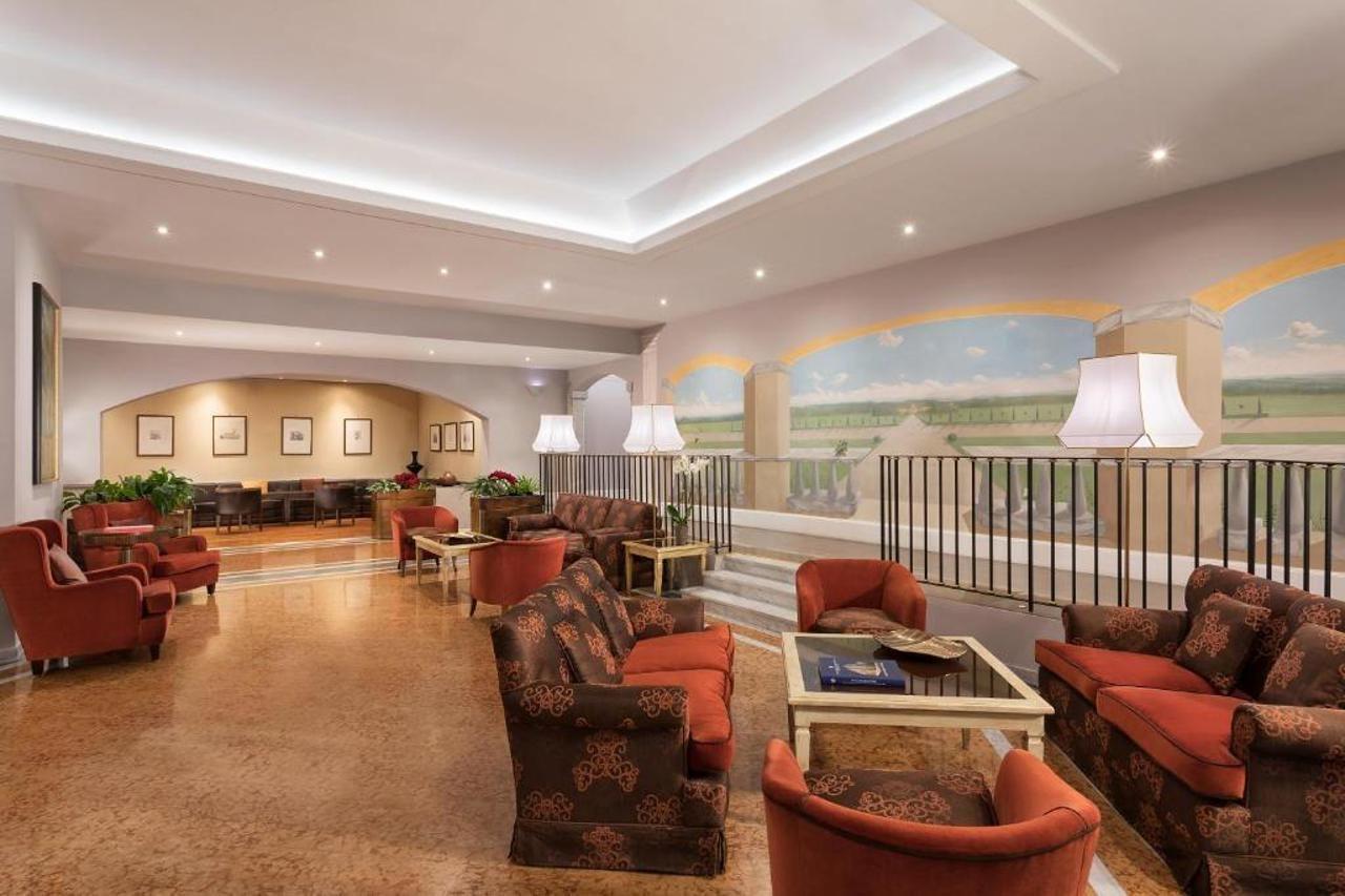Sina Maria Luigia Hotel Парма Екстериор снимка