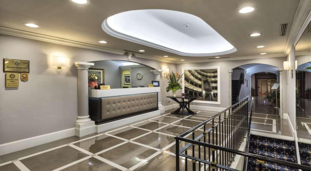 Sina Maria Luigia Hotel Парма Интериор снимка